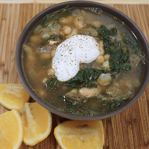 White-Bean-Spinach-Comfort-Soup(4)